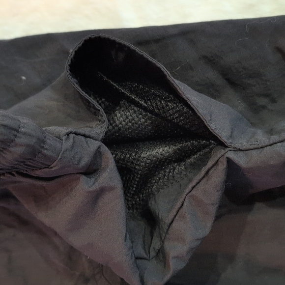 Black AREO by AREOPOSTALE Shorts - Picture 4 of 5